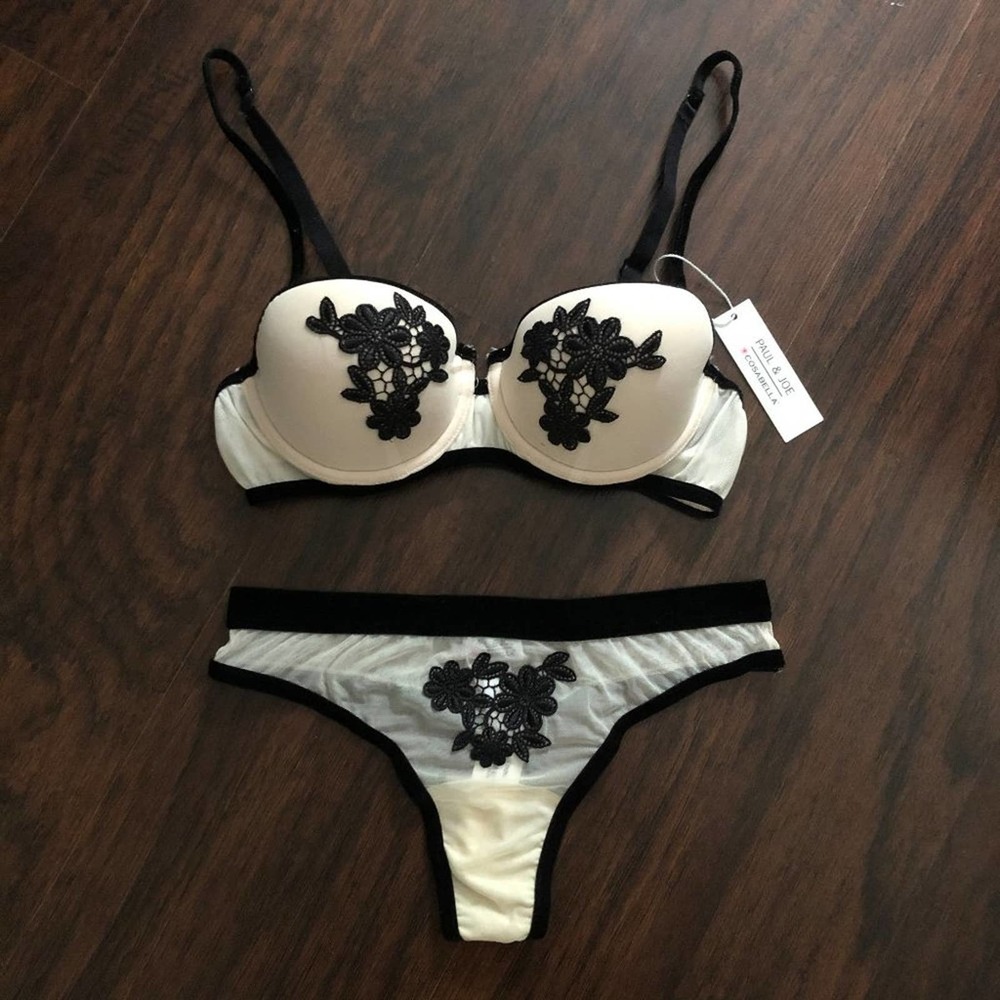 Rare Sinclair Bra and Thong set from Cosabella 34B S/M